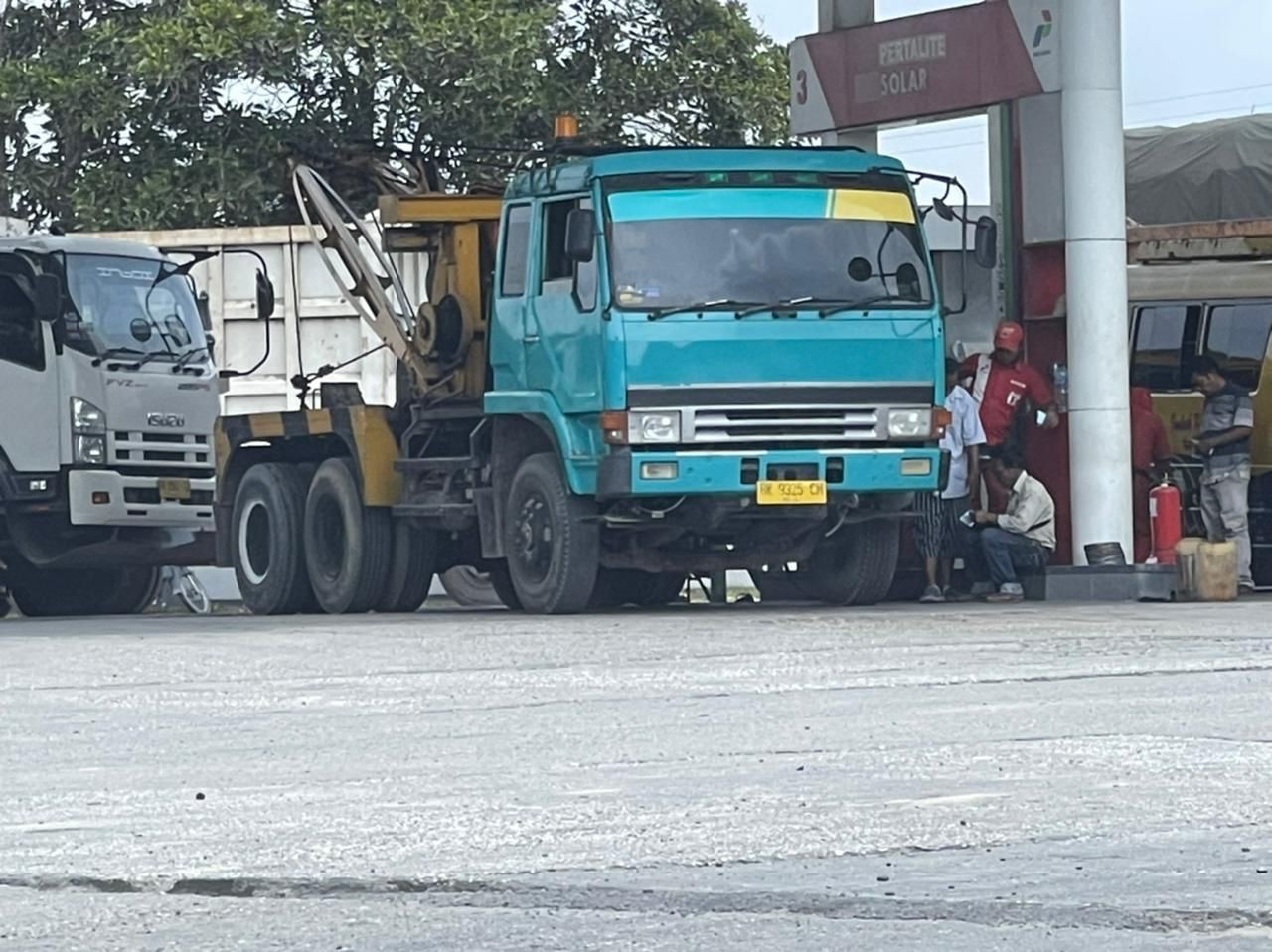 Tim Krimsus Tangkap Truk Derek Berkapasitas Tangki 450 Liter, Langsir BBM Subsidi Untuk Kebutuhan Industri