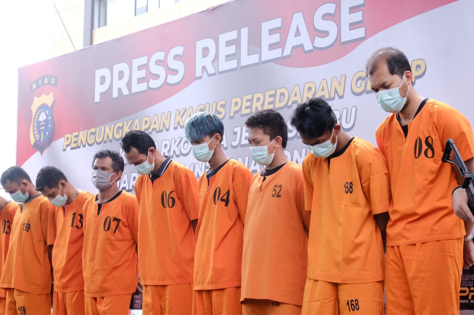 Kronologis Penangkapan 11 Orangtersangka Peredaran Gelap Narkoba Di Riau Berhasil Diringkus 