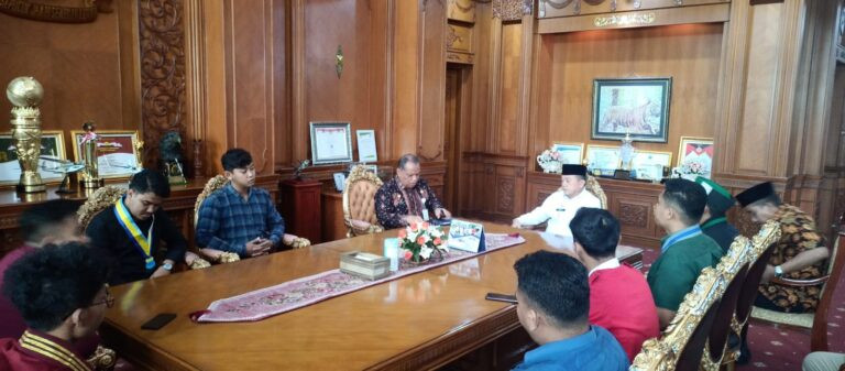 Gubernur Al Haris Silahturahmi Bersama OKP Cipayung Jambi Gubernur Al Haris Silahturahmi Bersama OKP Cipayung Jambi