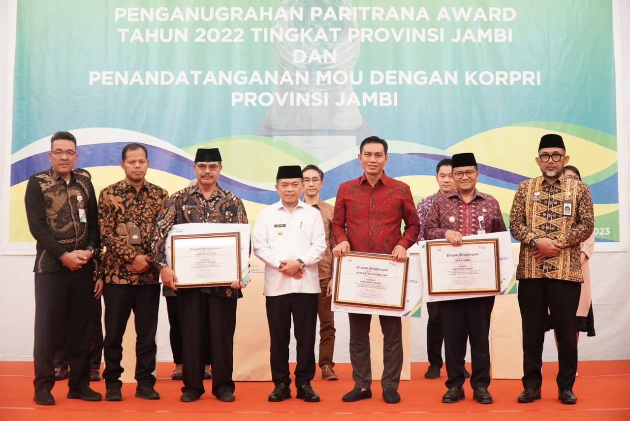 Pemrov Jambi Ikut Sertakan 76 Ribu Warga Program DUMISAKE BPJS Ketenagakerjaan Secara Gratis