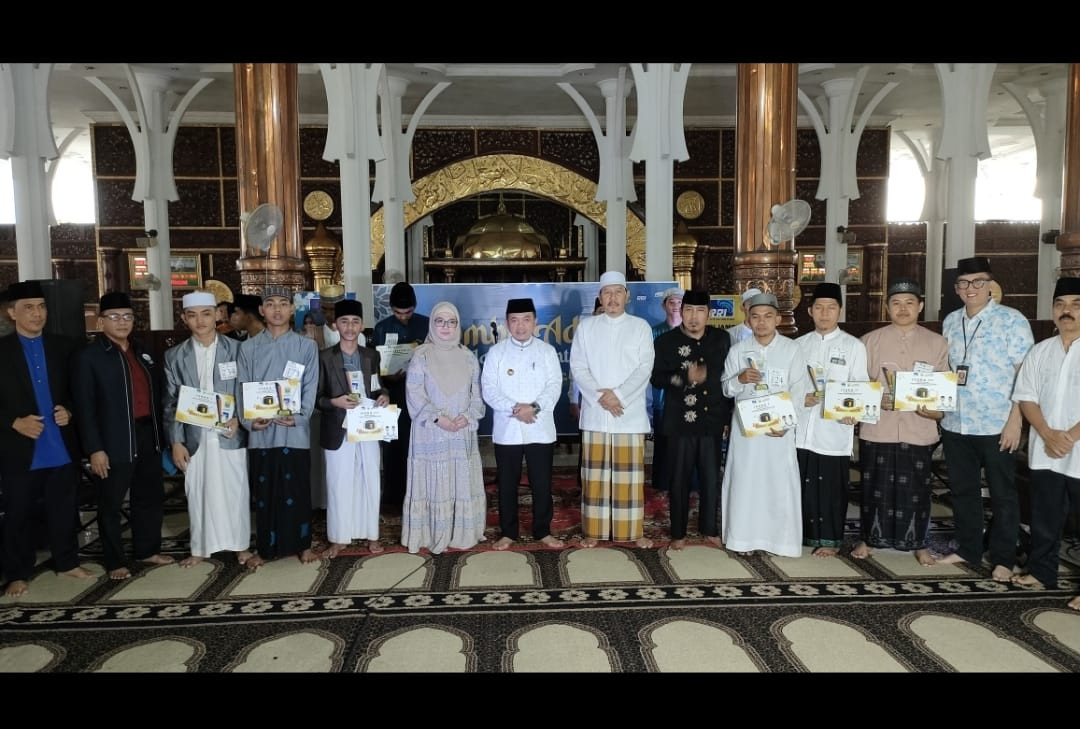 Juara Lomba Azan Jambi Mantap 2023 Dapat Hadiah Umroh Gratis dari Gubernur Jambi 