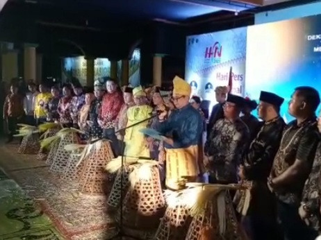 Dipimpin Zulmansyah, PWI se-Riau Deklarasi Anti Hoaks saat Puncak HPN di Inhil