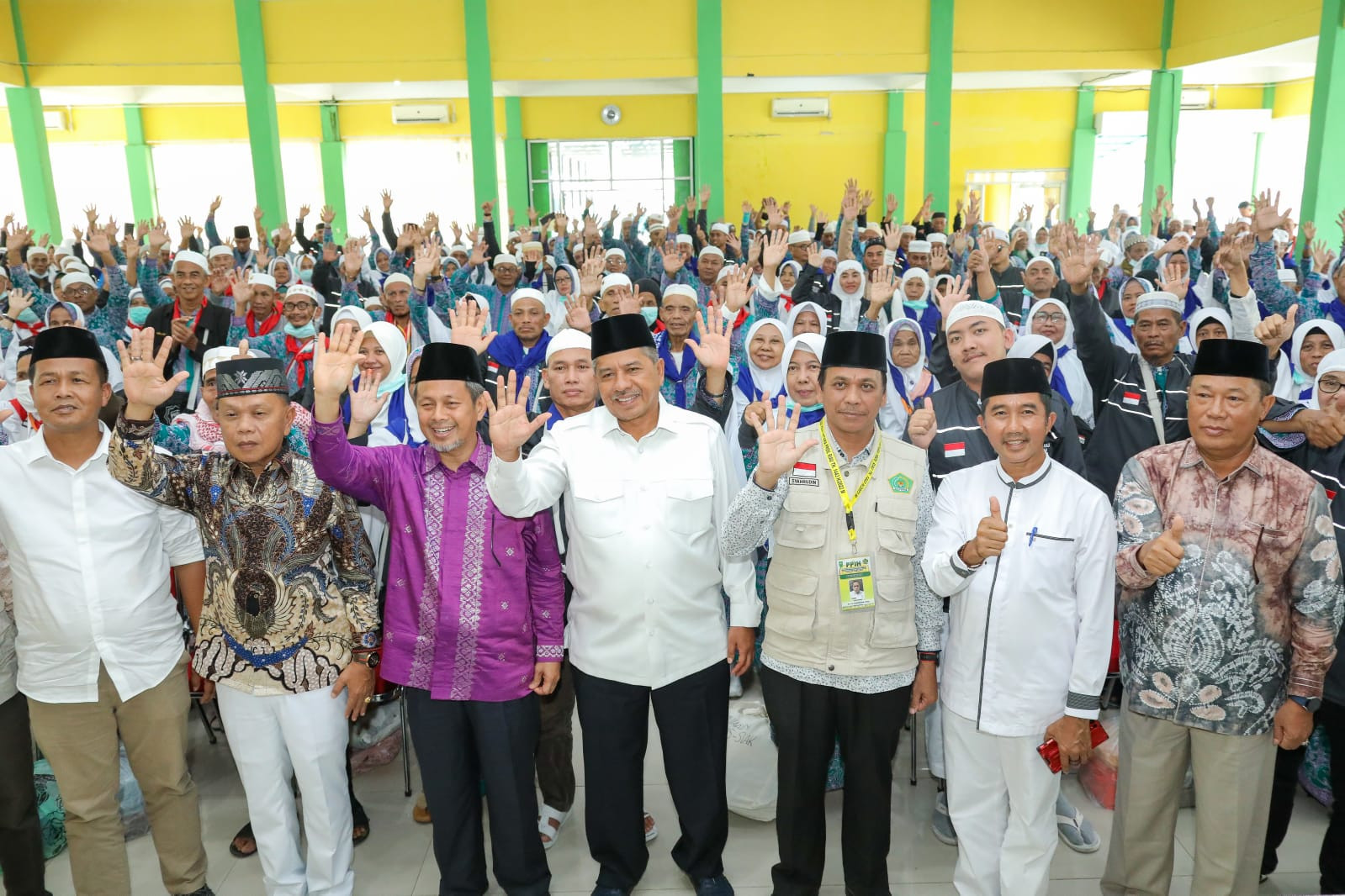 Sebanyak 365 Jamaah Haji Asal Siak Tiba di Pekanbaru.
