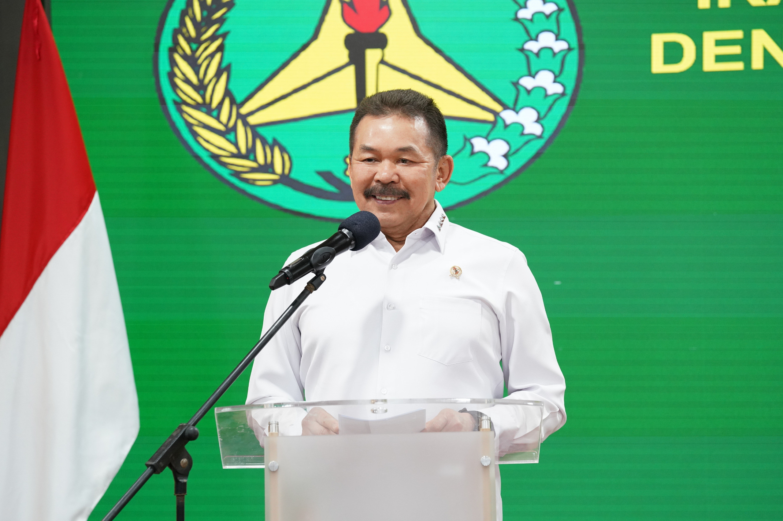Jaksa Agung ST Burhanuddin:   Kesederhanaan adalah Cermin Integritas Keluarga