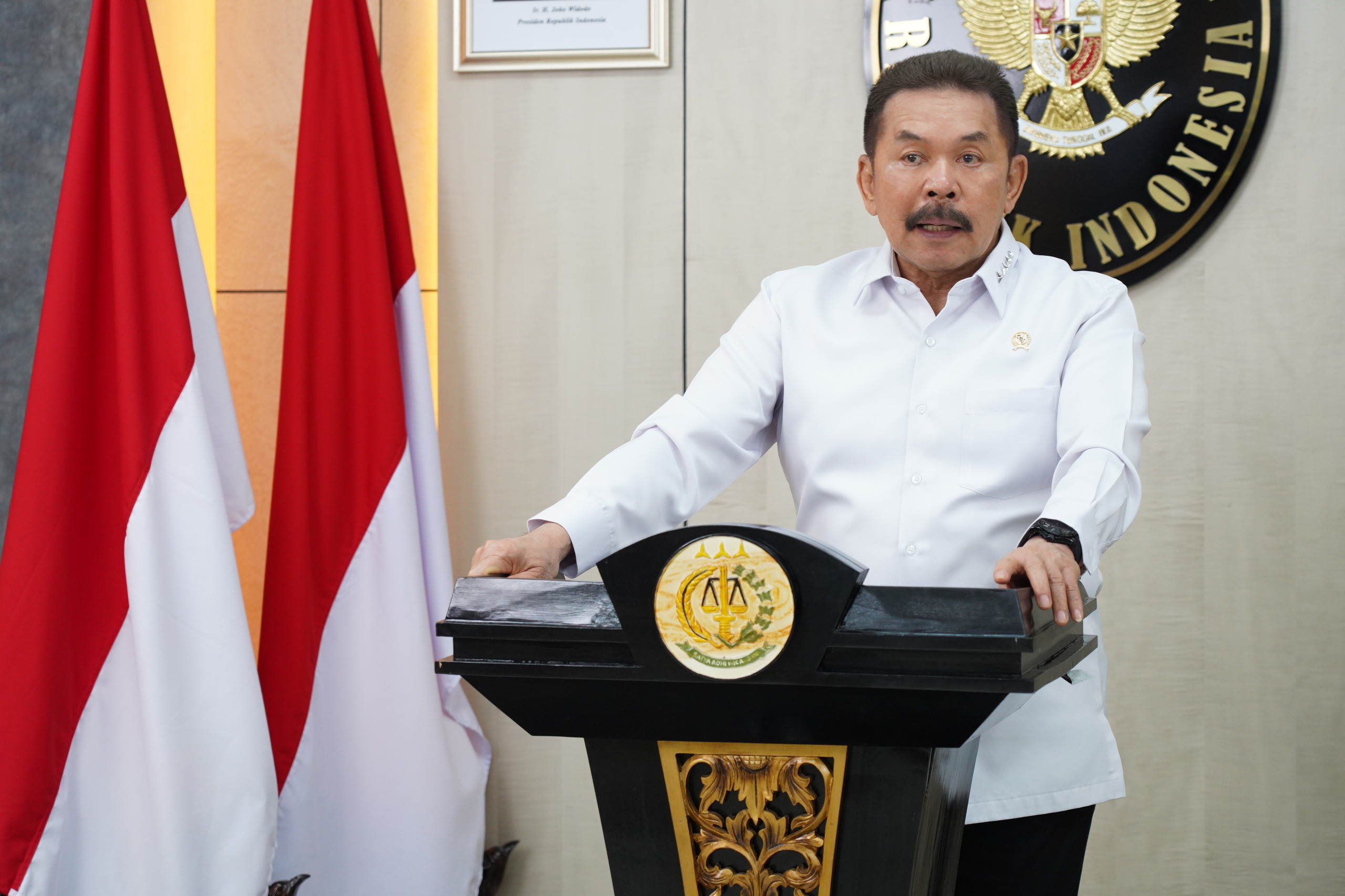 Membangun Komunikasi Publik dengan Beragam Platform Media