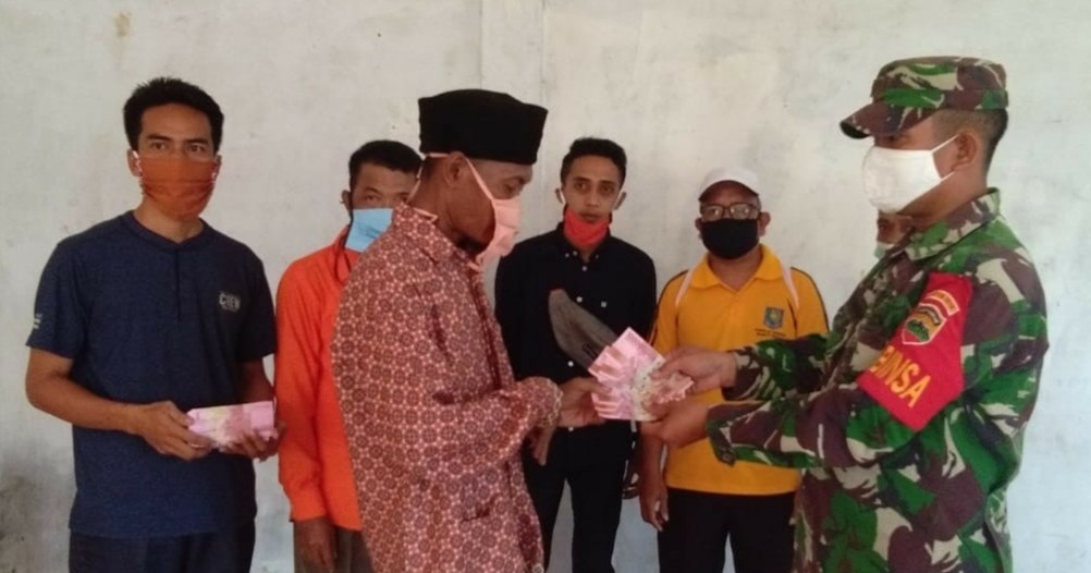 108 KK Warga Talang Jangkang Terima BLT 