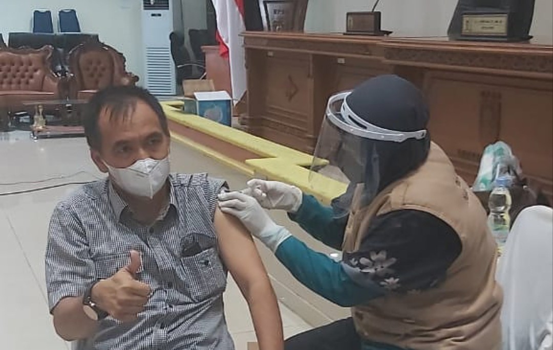Ketua DPRD Inhil Imbau Masyarakat untuk Vaksinasi Booster Tahap 3