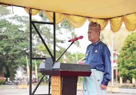 Peringati Hari Jadi ke-66 Provinsi Riau, Wabup Inhil Pimpin Apel di Lingkungan Pemkab 