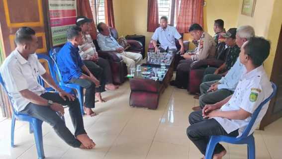 Pemdes Lubuk Besar Rapat Masalah Pencurian Sawit