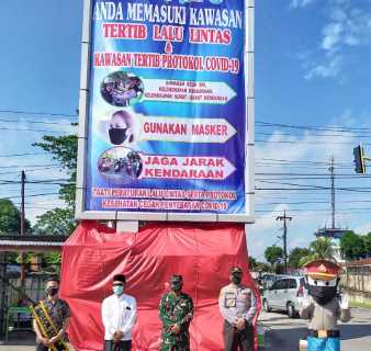 Tualang Siak Terapkan Kawasan Tertib Lalu Lintas Plus Protokol Kesehatan  