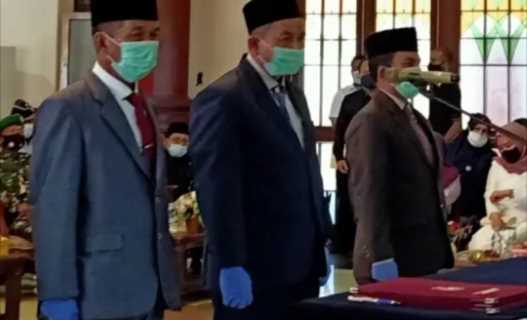 Bupati Siak Alfedri Lantik 2 Kadis dan 1 Kaban