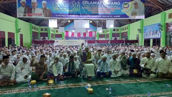 Nuzulul Qur’an dan Pelepasan Libur Santri, Gubernur Al Haris Biayai Ongkos Pulang Kampung Santri 