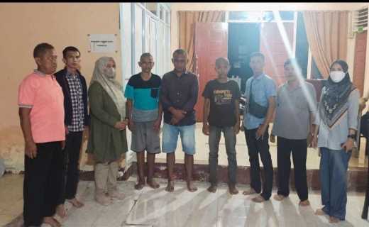 Dinsos Inhil Lakukan Pembinaan Kepada 5 Bocah Penghisap Lem Kambing