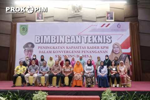 Bupati HM Wardan Membuka Secara Resmi BIMTEK Peningkatan Kapasitas Kader KPM Dalam Konvegsi Penanganan Stunting di Desa