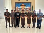 Optimalkan Penegakan Hukum Hingga Pelayanan Hukum, Plt. Kajari SBB Lantik dan Ambil Sumpah Kasi Datun Kejari SBB