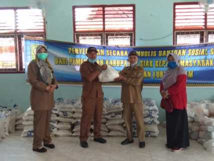 Pemkab Siak Distribusikan 5.514 Paket Sembako Melalui Camat di 4 Kecamatan