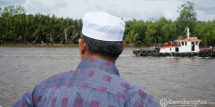 Pj.Bupati tetap kontrol Pengiriman Peralatan Perbaikan Jembatan Prt 16 Desa Pulau Kecil Reteh