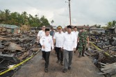 Al Haris Turun Langsung ke Lokasi Kebakaran Teluk Nilau, Ajak Semua Pihak Bergotong Royong Bantu Korban
