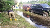 Parit Bersih, Warga Kelurahan Bagan Barat Sampaikan Ucapan Terima Kasih Kepada Petugas DLH Rohil