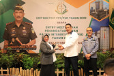PENANDATANGANAN PAKTA INTEGRITAS PPS DAN PSD KEJATI MALUKU BERSAMA KEMENTERIAN DAN PEMERINTAH LINGKUP PROVINSI MALUKU