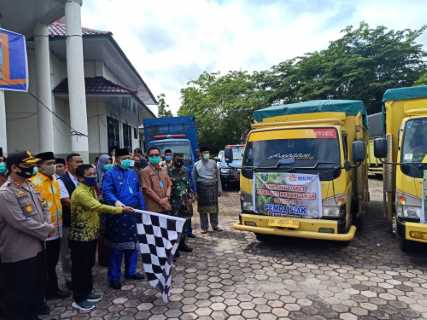 Bansos Pemkab Siak 4.921 Paket Sembako untuk 5 Kecamatan Didistribusikan