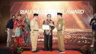 Pemkab Inhil Raih Dua Penghargaan Riau Investment Award 2023