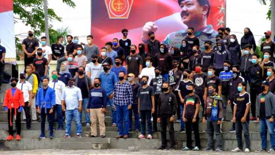 Pemuda Pemudi Milenial Lintas Organisasi Dukung Polda Riau Dengan Deklarasi Anti Narkoba
