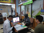 Ombudsman RI Provinsi Riau Lakukan Penilaian Kepatuhan Pelayanan Publik di DPMPSTP Inhil