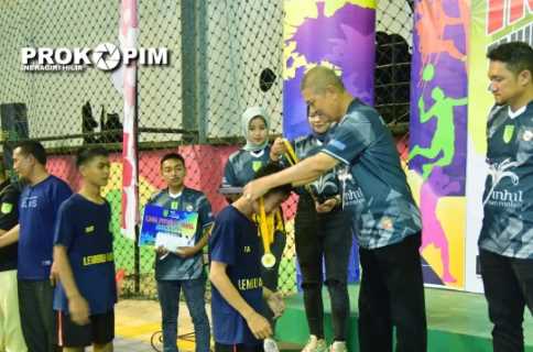 Wabup Inhil Tutup Liga Futsal Tingkat Pelajar SMP dan Sederajat Tahun 2023