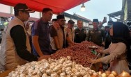 Ketua DPRD Jambi Bersama Sekda Tinjau Ketersediaan dan Harga Sembako Menjelang Ramadan 2025