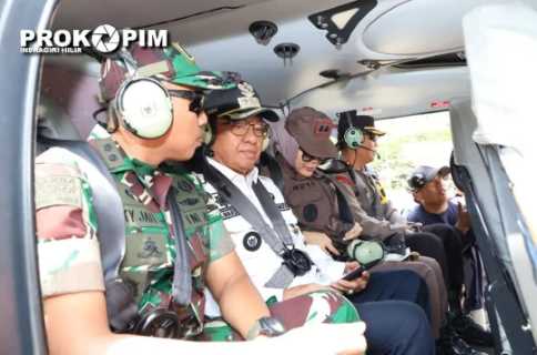 Bupati Wardan Bersama Forkopimda Pantau Wilayah dari Udara, Cegah Karhutla di Inhil