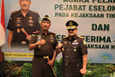 PELANTIKAN DAN PENGAMBILAN SUMPAH JABATAN SERTA SERAH TERIMA JABATAN ESSELON II DAN ESSELON III LINGKUP KEJAKSAAN TINGGI MALUKU