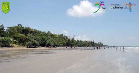 Keindahan Pantai Solop dengan Pasir Putih