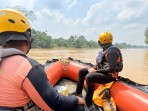 Tim Gabungan Sisir Sungai Tembesi Cari Korban Tenggelam di Sarolangun