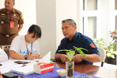 Seluruh Pegawai di Lingkup Kejaksaan Tinggi Maluku Melakukan Skrining Narkoba/ Tes Urine