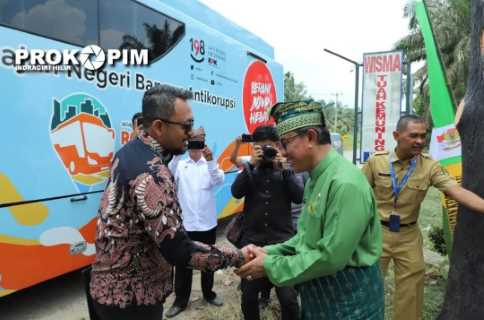 Bupati Inhil Beserta Jajaran sambut Kedatangan Roadshow Bus KPK RI di Riau