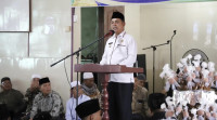 Terus Sambung Silaturahmi Kepada Guru, Pesan Pj.Bupati Herman Saat Hadiri Pelepasan Peserta Didik Yayasan Abbasyiah