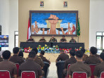Plt. Kajari SBB Gelar Paripurna Monev Capaian Kinerja Triwulan I
