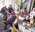 Warga Lansia Desa Limau Manis Antusias Kunjungi Posyandu