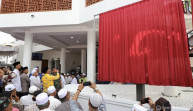 Pj Bupati Herman Resmikan Mushalla Al-Zayn 1 di Jl. Swarna Bumi