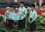 14,2 Miliar!! Dumisake Gubernur Al Haris Untuk Beasiswa S1 Dan S3