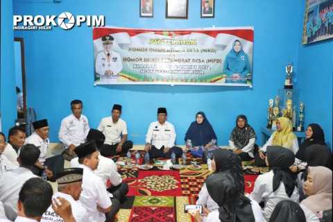 Bupati Inhil Serahkan NIKD dan NIPD Perangkat Desa se-Kecamatan Kempas
