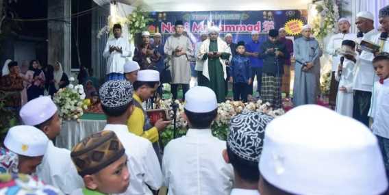 Wabup Syamsuddin Uti Hadiri Peringatan Maulid Nabi Bersama Masyarakat Rumbai