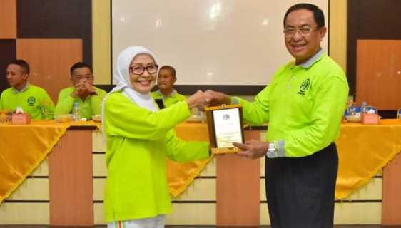 Pentingnya Kesehatan Tulang, Bupati HM.Wardan Canangkan Gerakan Indragiri Hilir Melawan Osteoporosis