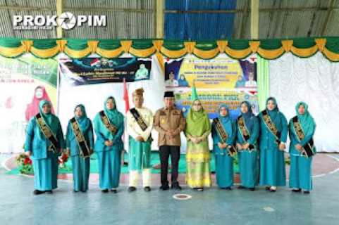 Bupati Inhil Hadiri Pengukuhan Bapak dan Bunda Asuh Stunting Kecamatan Pulau Burung