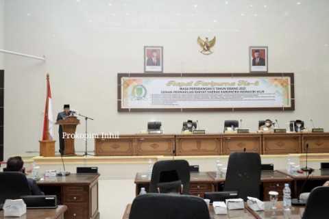 Hadiri Rapat Paripurna Ke-8 TH 2021, Bupati HM.Wardan Sampaikan 5 Ranperda