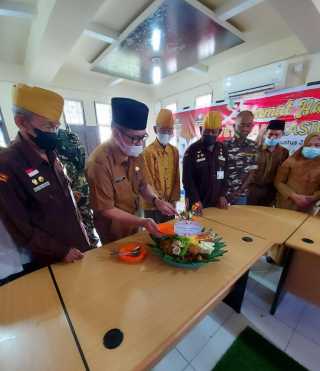 Mengenang Jasa Para Pahlawan Kemerdekaan, Kadis Sosial beserta DPC LVRI Inhil Ikuti Upacara Peringatan Hari Veteran Nasional TH 2021 Secara Virtual