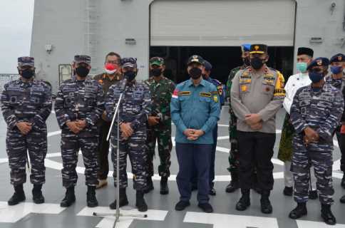 Danposal Tembilahan Letda Laut (E) Ahmad Fuad, Berharap Misi Kemanusiaan Kapal Rumah Sakit KRI Semarang -594 Berjalan Sukses