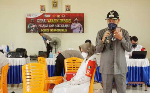 Persiapan PTM Siswa SMA, Wabup SU Tinjau Vaksinasi Tahap 1 Untuk Pelajar
