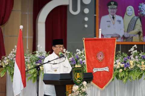 Puncak Peringatan Hari Ibu Ke-93, Bupati HM.Wardan Dorong Peran Perempuan Dalam Segala Hal dan Sektor Pembangunan